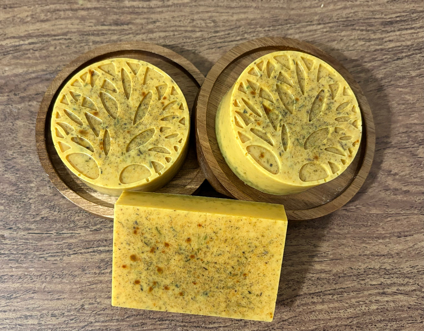 Jabon Arbol de la Vida con manzanila y curcuma/ Tree of life turmeric and chamomile soap