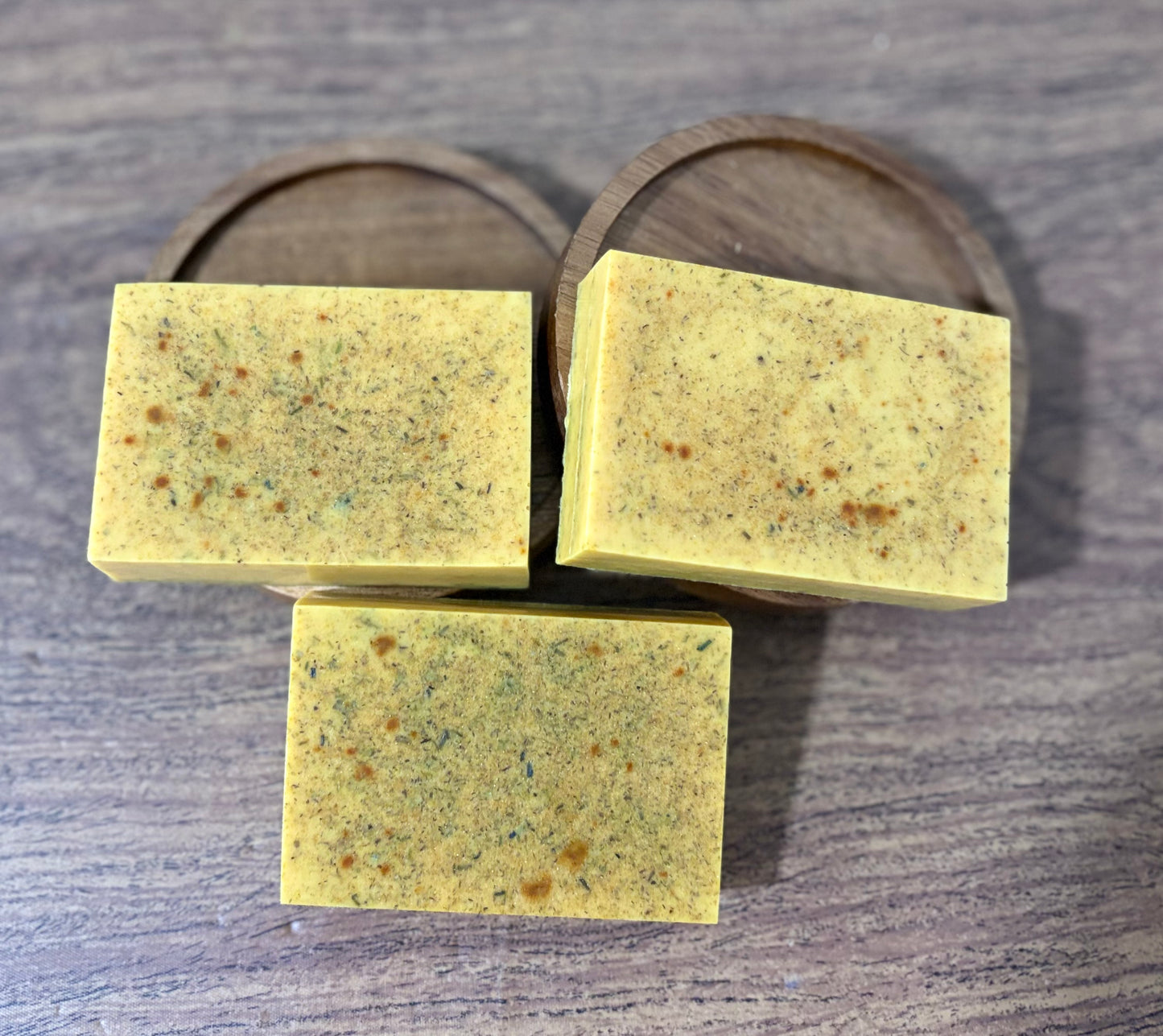 Jabon Arbol de la Vida con manzanila y curcuma/ Tree of life turmeric and chamomile soap