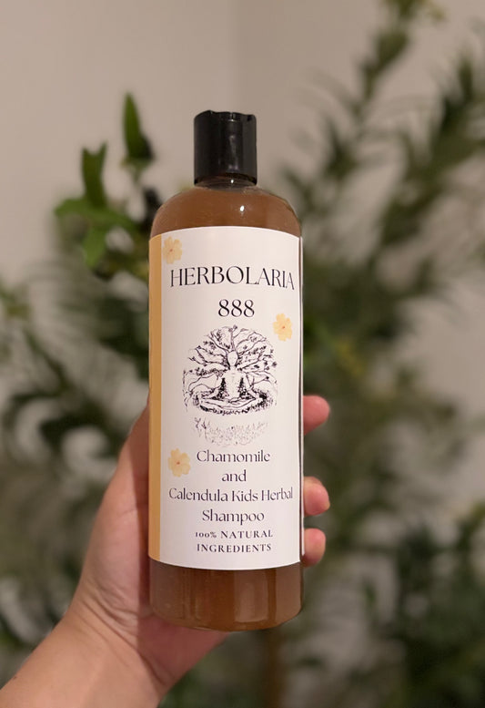 Shampoo Herbal de Manzanilla con Calendula para niños./Kids herbal shampoo